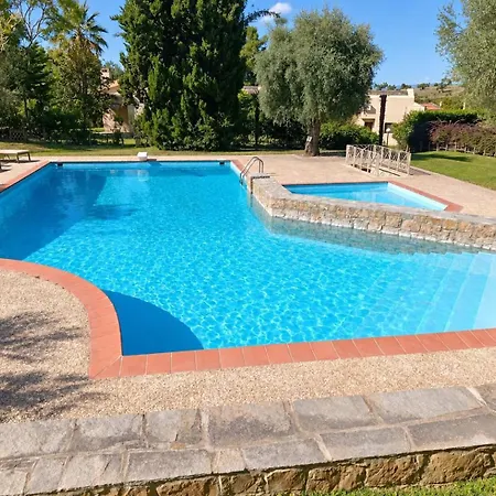 Villa Paradiso - Your Summer Sanctuary In Sani Ferienhaus